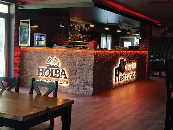 Hungry Bear Restaurace